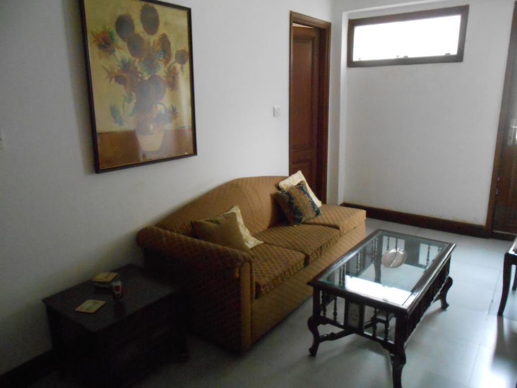 Trendy Bed&Breakfast&apartamentos con servicio Nueva Delhi Exterior foto